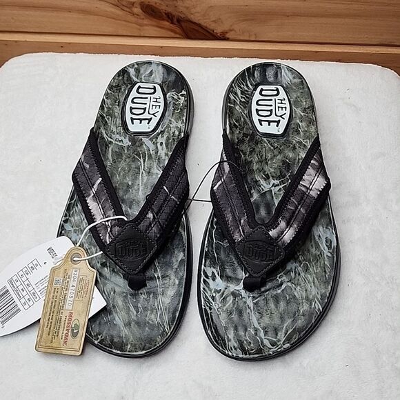 NWT Hey Dude Myers Flip Mossy Oak Fishing Size 8 - Picture 1 of 9